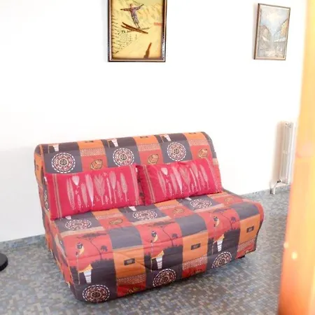 Apartment Appartement De 2 Chambres Avec Balcon Amenage A Bagneres De Luchon *